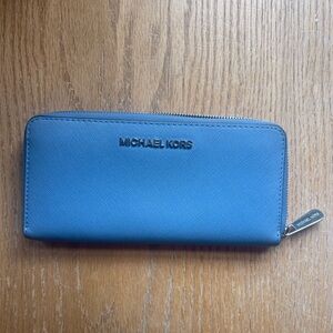 Michael Kors Wallet (Light Blue)